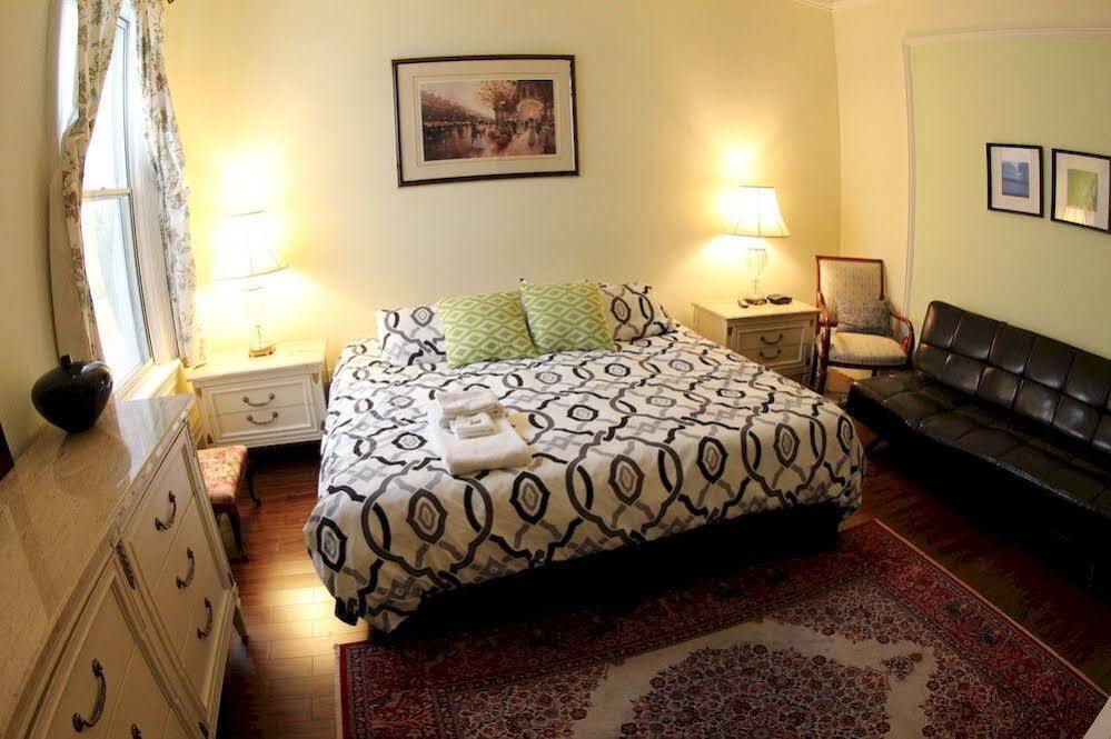 Toronto Garden Inn Kültér fotó